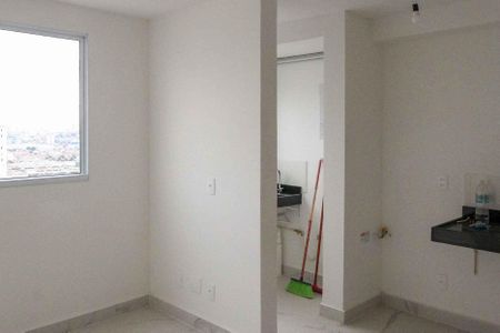 Apartamento para alugar com 2 quartos, 36m² em Vila Antonieta, São Paulo