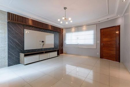 Casa à venda com 3 quartos, 193m² em Parque Oratório, Santo André