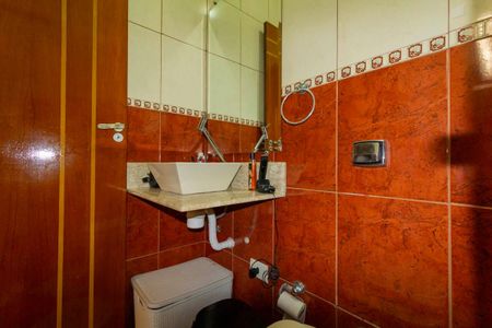Banheiro 2 de casa à venda com 3 quartos, 210m² em Vila Beatriz, São Paulo