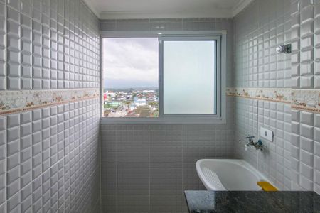 Área de Serviço de apartamento para alugar com 1 quarto, 40m² em Vila Tupi, Praia Grande