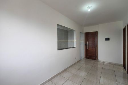 Sala de apartamento para alugar com 1 quarto, 40m² em Vila Tupi, Praia Grande