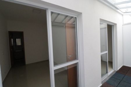 Studio à venda com 36m², 1 quarto e sem vagaQuintal