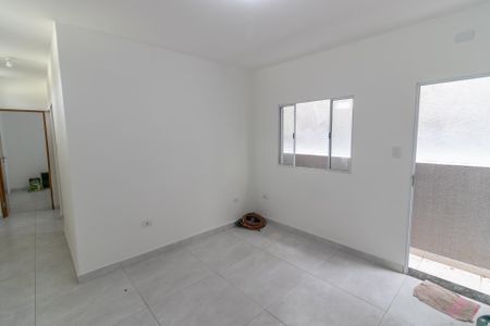 Sala de casa para alugar com 2 quartos, 90m² em Jardim Vila Carrao, São Paulo