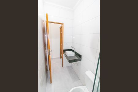 Banheiro de casa para alugar com 2 quartos, 90m² em Jardim Vila Carrao, São Paulo