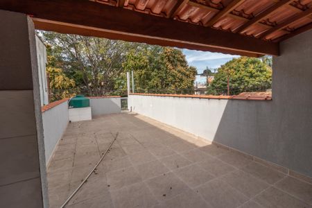 Área de Serviço de casa para alugar com 2 quartos, 90m² em Jardim Vila Carrao, São Paulo
