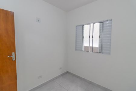 Quarto 2 de casa para alugar com 2 quartos, 90m² em Jardim Vila Carrao, São Paulo