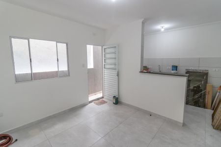 Sala de casa para alugar com 2 quartos, 90m² em Jardim Vila Carrao, São Paulo