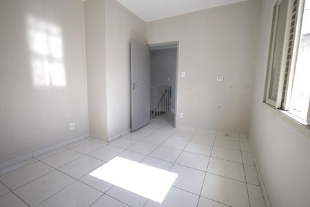 Casa à venda com 161m², 3 quartos e 3 vagas Casa à venda com 161m², 3 quartos e 3 vagasQuarto 1