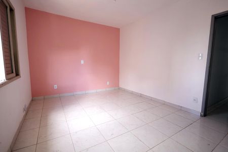 Casa à venda com 161m², 3 quartos e 3 vagas Casa à venda com 161m², 3 quartos e 3 vagasQuarto 3
