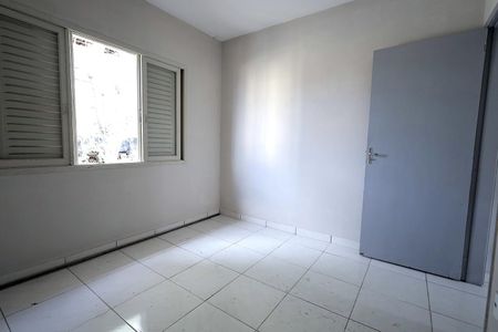 Casa à venda com 161m², 3 quartos e 3 vagas Casa à venda com 161m², 3 quartos e 3 vagasQuarto 2