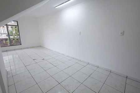 Casa à venda com 161m², 3 quartos e 3 vagas Casa à venda com 161m², 3 quartos e 3 vagasSala de Jantar