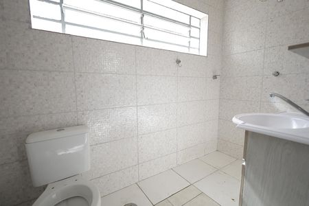 Banheiro 2 de casa à venda com 3 quartos, 161m² em Vila Curuçá, Santo André