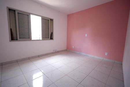 Casa à venda com 161m², 3 quartos e 3 vagas Casa à venda com 161m², 3 quartos e 3 vagasQuarto 3