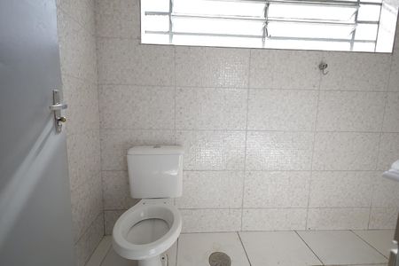 Casa à venda com 161m², 3 quartos e 3 vagas Casa à venda com 161m², 3 quartos e 3 vagasBanheiro 2