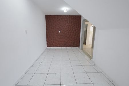 Casa à venda com 161m², 3 quartos e 3 vagas Casa à venda com 161m², 3 quartos e 3 vagasSala de Jantar