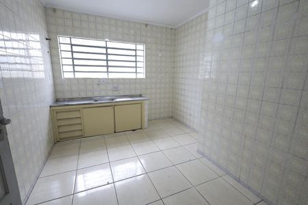 Casa à venda com 161m², 3 quartos e 3 vagas Casa à venda com 161m², 3 quartos e 3 vagasCozinha