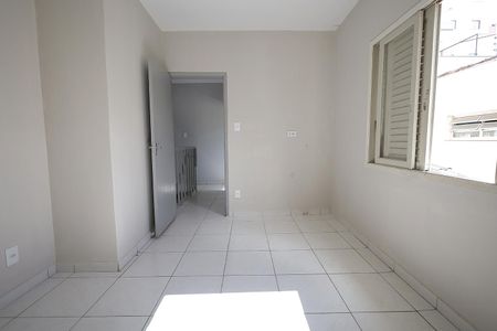 Casa à venda com 161m², 3 quartos e 3 vagas Casa à venda com 161m², 3 quartos e 3 vagasQuarto 1