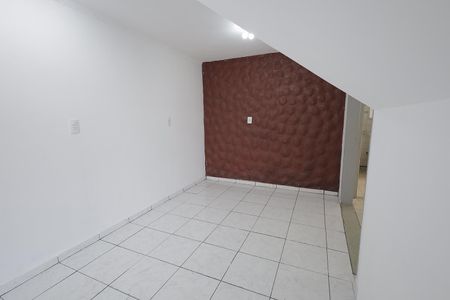 Casa à venda com 161m², 3 quartos e 3 vagas Casa à venda com 161m², 3 quartos e 3 vagasSala de Jantar