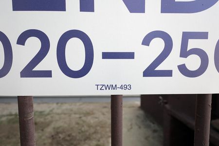 Casa à venda com 161m², 3 quartos e 3 vagas Casa à venda com 161m², 3 quartos e 3 vagasPlaca Instalada - 31/07/2026 - TZWM-493