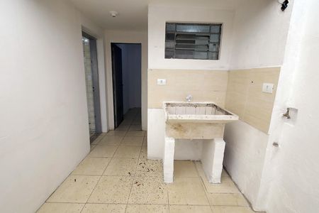 Casa à venda com 161m², 3 quartos e 3 vagas Casa à venda com 161m², 3 quartos e 3 vagasÁrea de Serviço