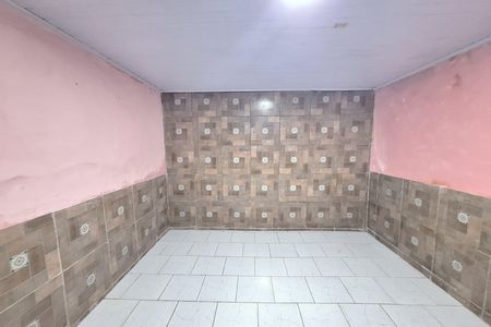 Quarto de casa para alugar com 1 quarto, 80m² em Santo Antonio, Duque de Caxias