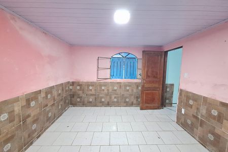 Quarto de casa para alugar com 1 quarto, 80m² em Santo Antonio, Duque de Caxias