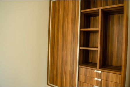 Quarto de apartamento para alugar com 2 quartos, 1235m² em Setor Goiânia 2, Goiânia