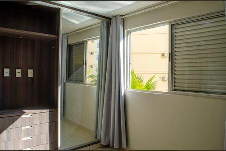 Apartamento para alugar com 1235m², 2 quartos e 1 vaga Apartamento para alugar com 1235m², 2 quartos e 1 vagaSuíte