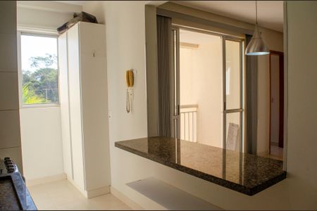 Cozinha de apartamento para alugar com 2 quartos, 1235m² em Setor Goiânia 2, Goiânia