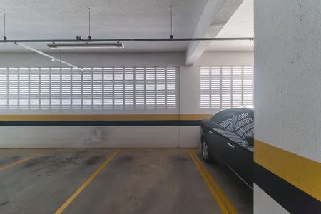 Garagem de apartamento para alugar com 1 quarto, 46m² em Parque Monte Libano, Mogi das Cruzes