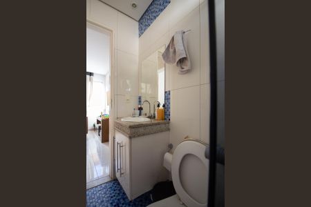 Banheiro Social de apartamento à venda com 3 quartos, 70m² em Santa Cruz, Belo Horizonte