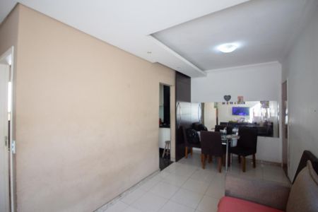 Sala de apartamento à venda com 3 quartos, 70m² em Santa Cruz, Belo Horizonte