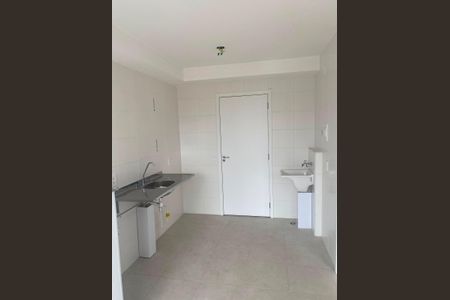 Cozinha de kitnet/studio para alugar com 1 quarto, 30m² em Vila Ema, São Paulo