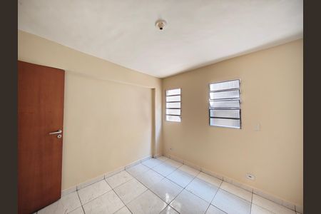 Quarto de casa para alugar com 2 quartos, 50m² em Jardim Jacana, São Paulo