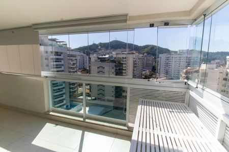 Vista da Suíte 2 de apartamento para alugar com 3 quartos, 96m² em Santa Rosa, Niterói