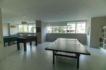 Apartamento à venda com 96m², 3 quartos e 1 vaga Apartamento à venda com 96m², 3 quartos e 1 vagaÁrea comum