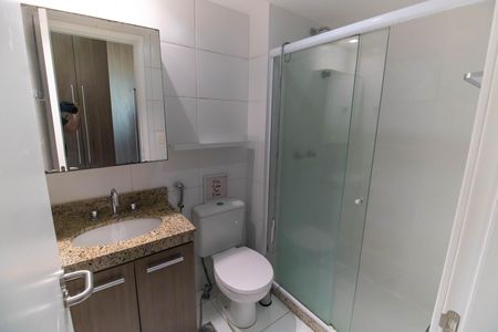 Apartamento à venda com 96m², 3 quartos e 1 vaga Apartamento à venda com 96m², 3 quartos e 1 vagaBanheiro da Suíte 3