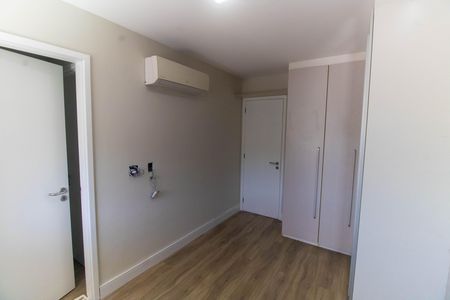 Suíte 2 de apartamento para alugar com 3 quartos, 96m² em Santa Rosa, Niterói