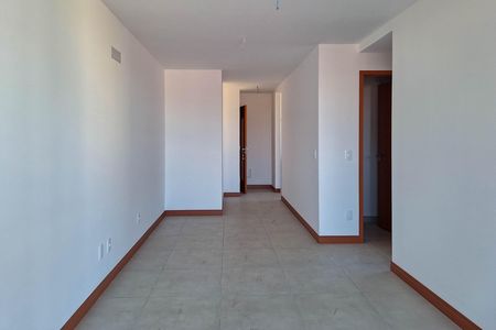 Sala de apartamento à venda com 2 quartos, 82m² em Piratininga, Niterói