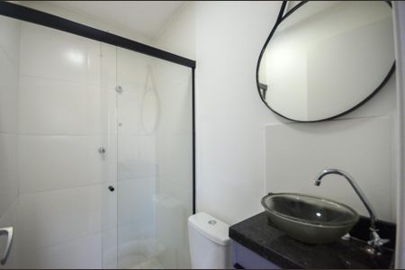 Banheiro de kitnet/studio à venda com 1 quarto, 18m² em Jardim Jaragua (sao Domingos), São Paulo