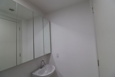 Apartamento para alugar com 38m², 2 quartos e sem vagaBanheiro