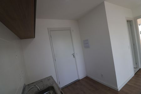 COZINHA de apartamento para alugar com 2 quartos, 38m² em Vila Gea, São Paulo