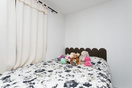 Quarto 2 de apartamento para alugar com 2 quartos, 52m² em Itaquera, São Paulo