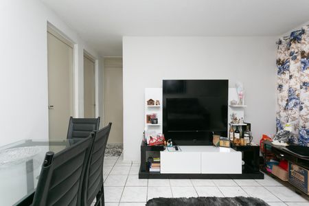 Sala de apartamento para alugar com 2 quartos, 52m² em Itaquera, São Paulo