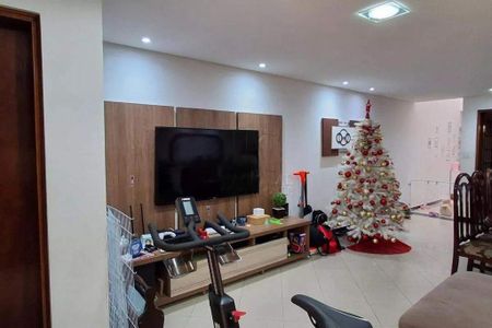 Casa à venda com 3 quartos, 225m² em Campestre, São Caetano do Sul