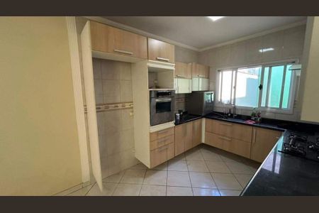 Casa à venda com 3 quartos, 163m² em Parque Oratório, Santo André