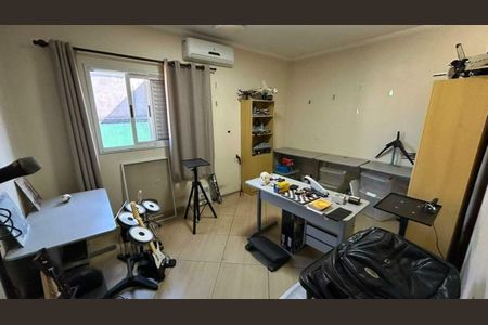 Casa à venda com 3 quartos, 163m² em Parque Oratório, Santo André