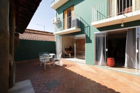 Casa à venda com 3 quartos, 226m² em Jardim Bela Vista, Santo André