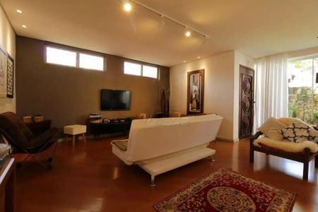 Casa à venda com 3 quartos, 226m² em Jardim Bela Vista, Santo André