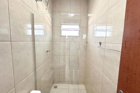Banheiro de apartamento à venda com 1 quarto, 50m² em Jardim Santa Monica, São Paulo